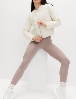 Prošívaná bunda bez límečku s technologií Stormwear™