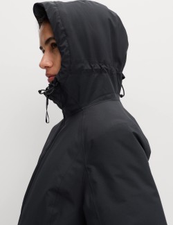 Nepromokavá bunda s kapucí a technologií Stormwear a technologií Stormwear a s kapucí
