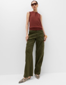 Twist Front Slim Knitted Vest