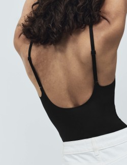 Body Invisibles™ Shaping Plunge Body