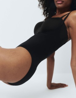 Body Sculpt Seamless Own Bra Body