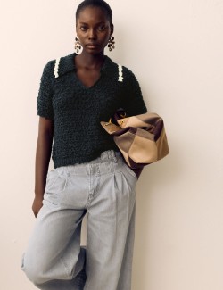 Textured Collared Short Sleeve Knitted Polo With Wool