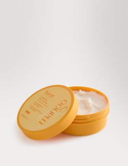 Tělové máslo s vůní manga a kartáč na tělo z kolekce Burst Bodycare