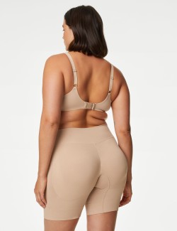 Cool Comfort™ Seamless Bum Boosting Shorts