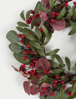 Red Berry Wreath