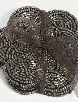 Set of 4 Beaded Scallop Coasters