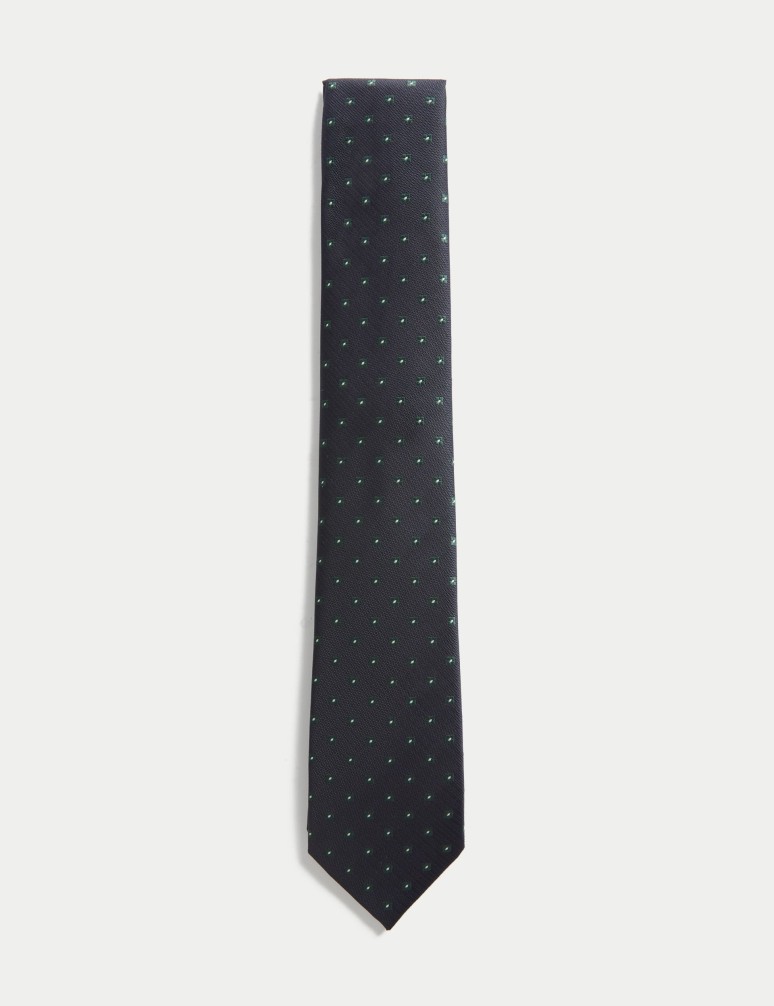 Slim Geometric Tie