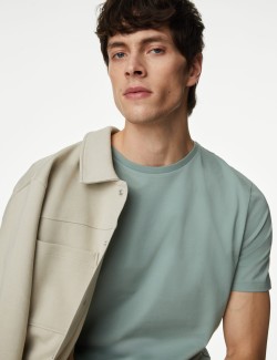 Tričko z prémiové bavlny, úzký střih