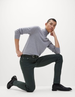 Strečové džíny úzkého střihu s 360 pružností