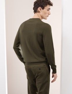 Svetr ke krku z čisté extra jemné vlny merino