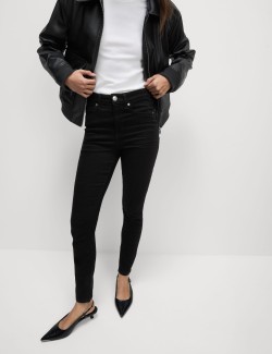 Přiléhavé džíny střihu Ivy