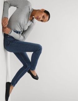 Mimořádně měkké přiléhavé džíny Ivy s vysokým pasem