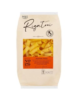 Italské těstoviny rigatoni