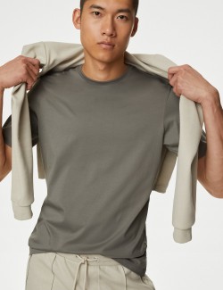 Tričko z prémiové bavlny, úzký střih