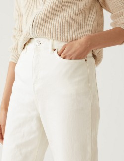 Džíny střihu Mom s vysokým pasem