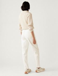 Džíny střihu Mom s vysokým pasem