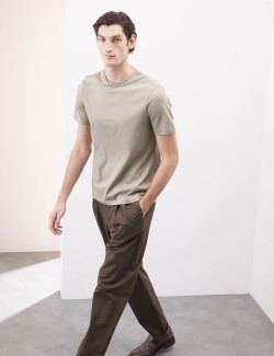 Tričko z prémiové bavlny, úzký střih