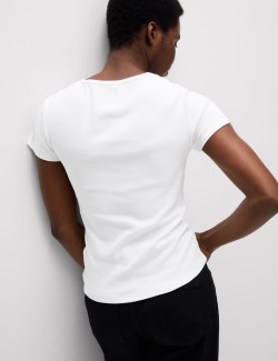 Žebrované tričko úzkého střihu s vysokým podílem bavlny