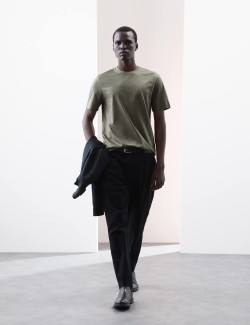 Tričko z prémiové bavlny, úzký střih