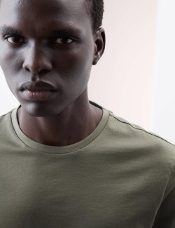 Tričko z prémiové bavlny, úzký střih